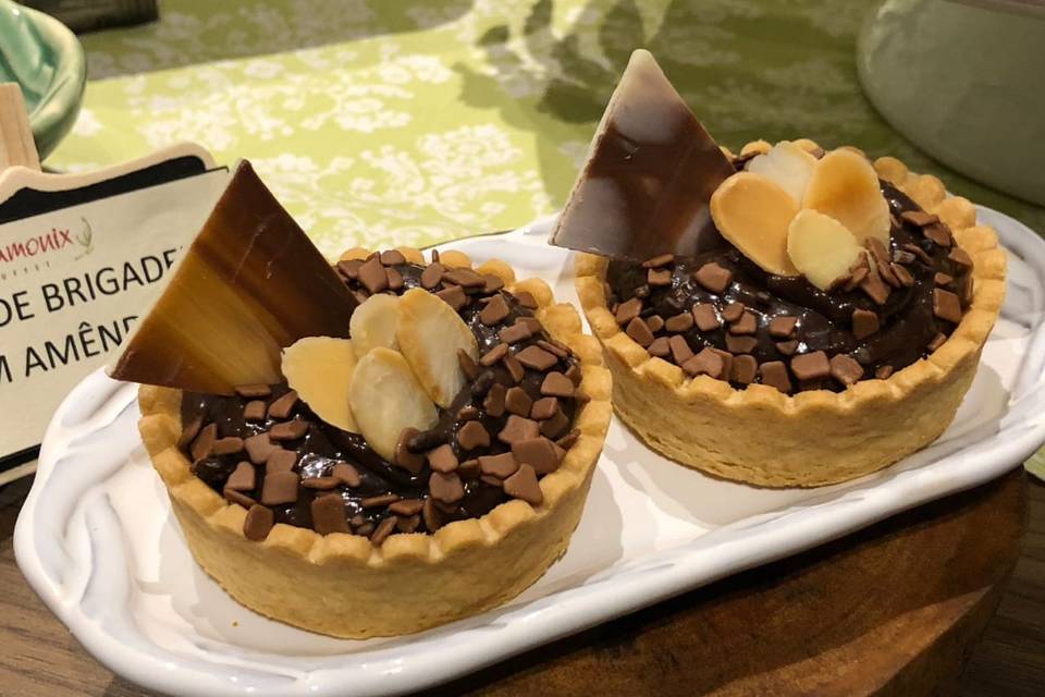 Brigadeiro com Amêndoas