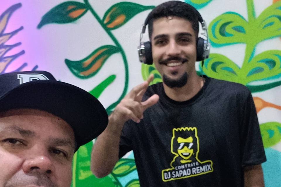 Djs