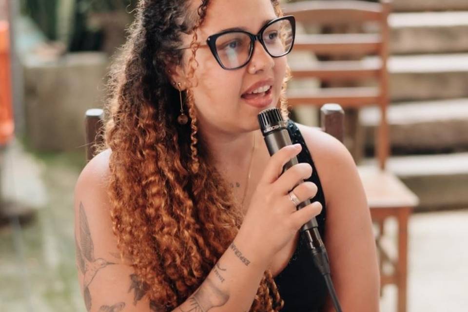 A música sempre nos guia