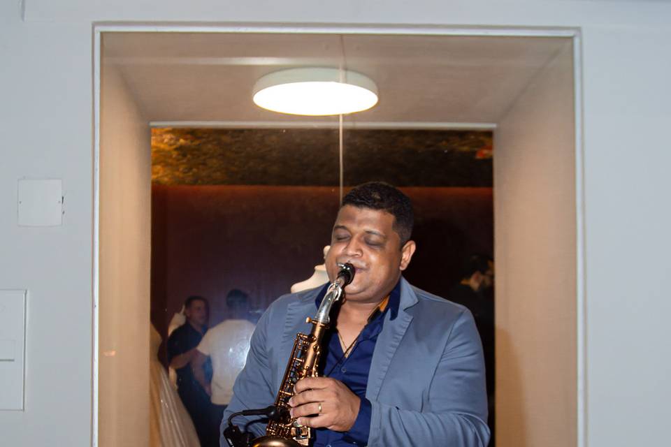 Júlio Rocha Saxofonista
