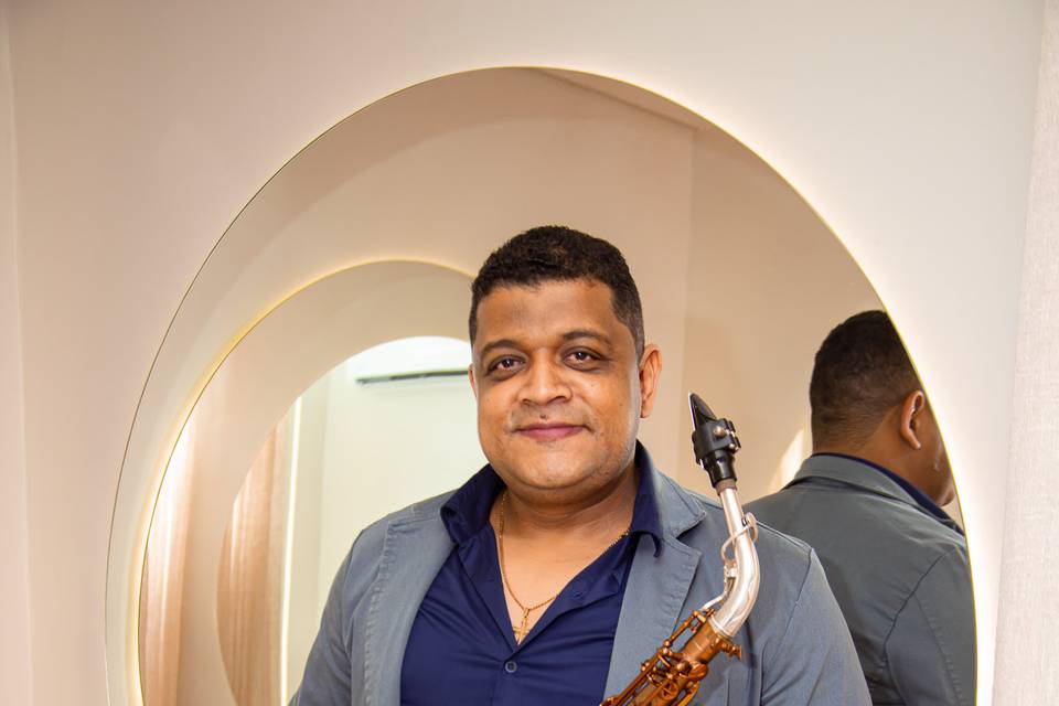 Júlio Rocha Saxofonista