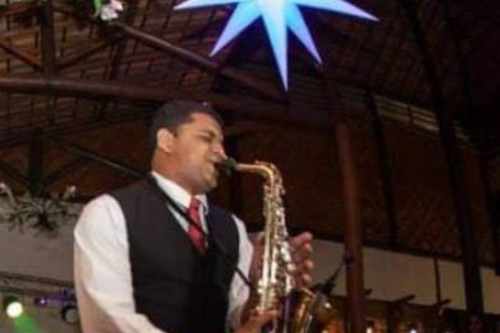 Júlio Rocha Saxofonista