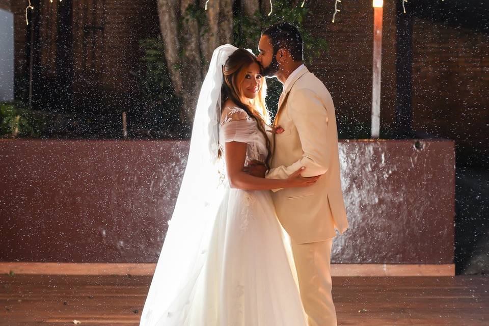 N&M