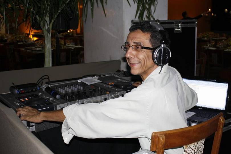 DJ Paulinho Xavier