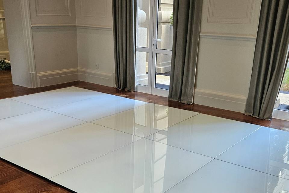 Piso Off-White para mesa de bo