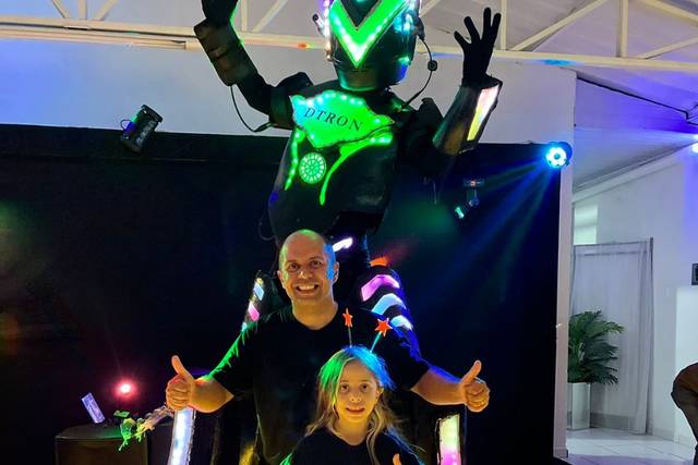 A festa começa  com muita anim