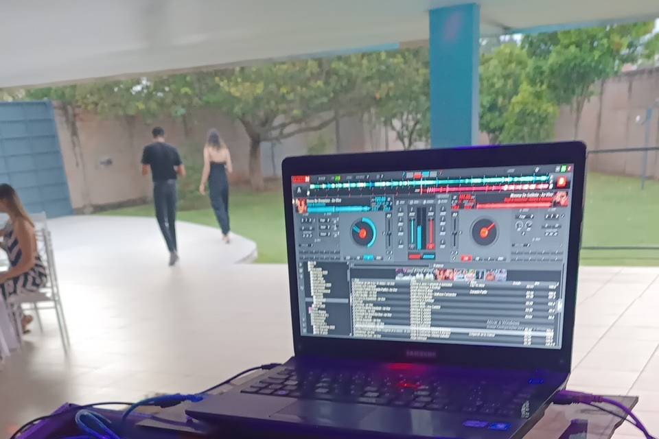 Dj
