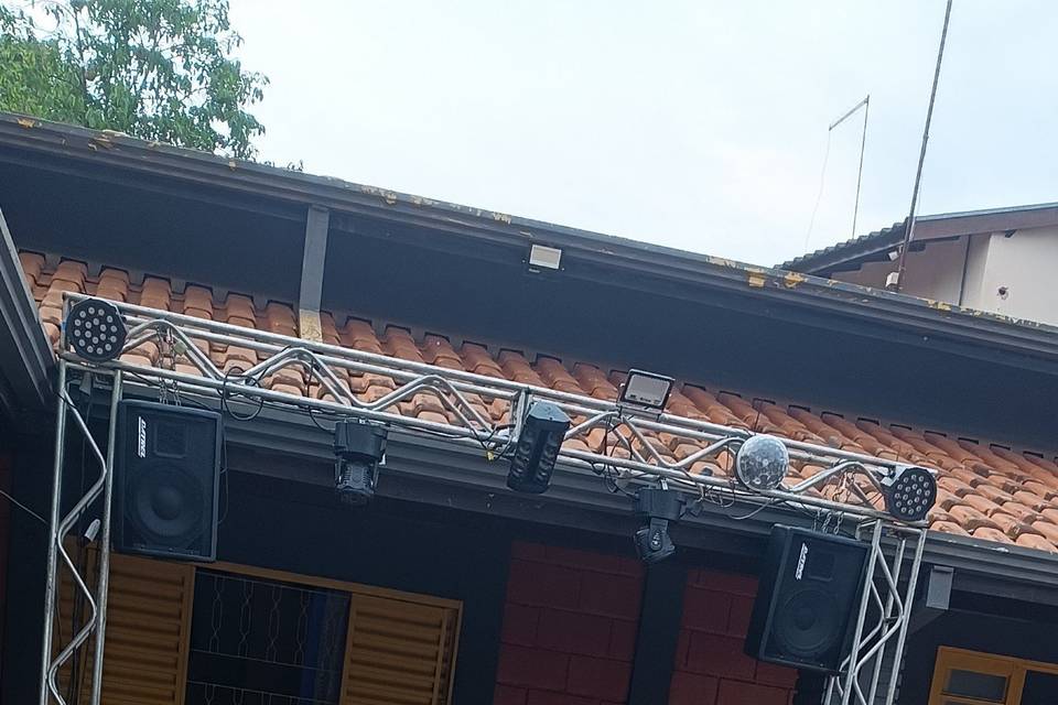 Dj