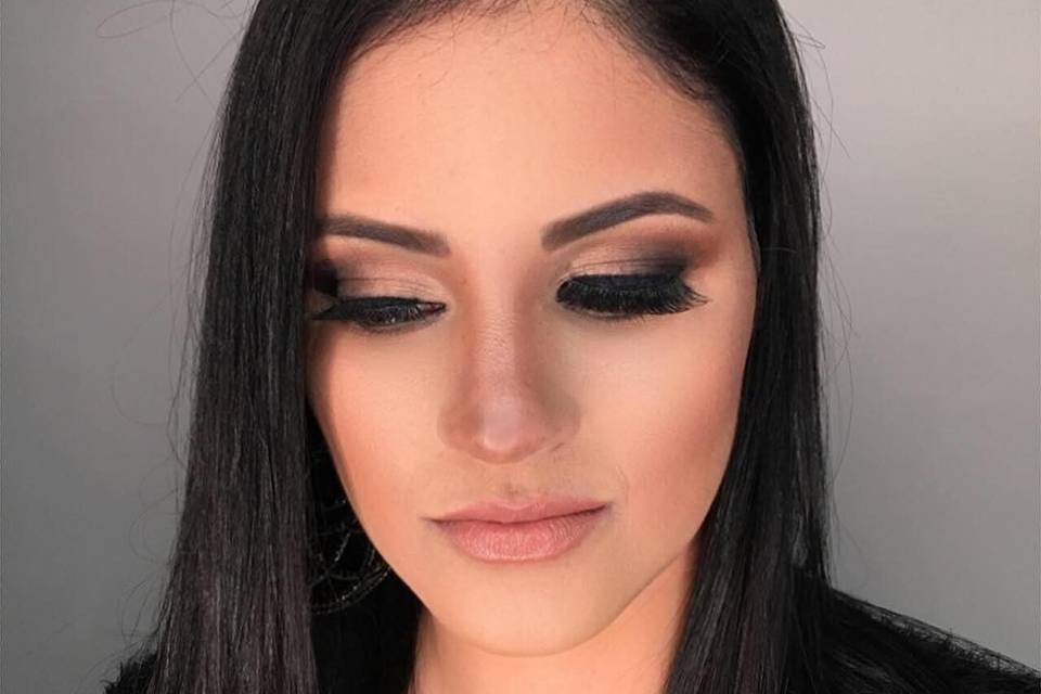 Mariana Melo Makeup