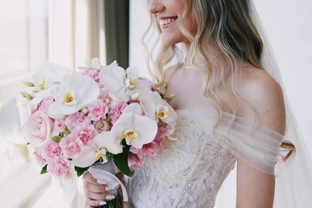 Menina Flor Buquês