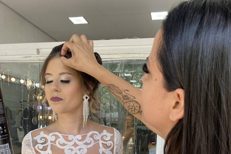Noiva delicada