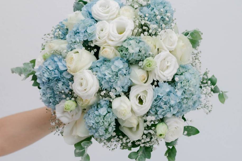 Azul Serenity e Branco!
