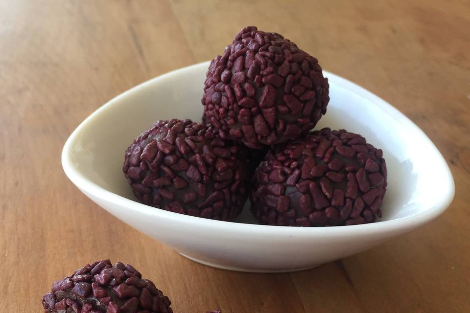 Brigadeiro recheado