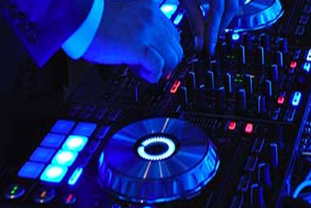 Djs ou Banda