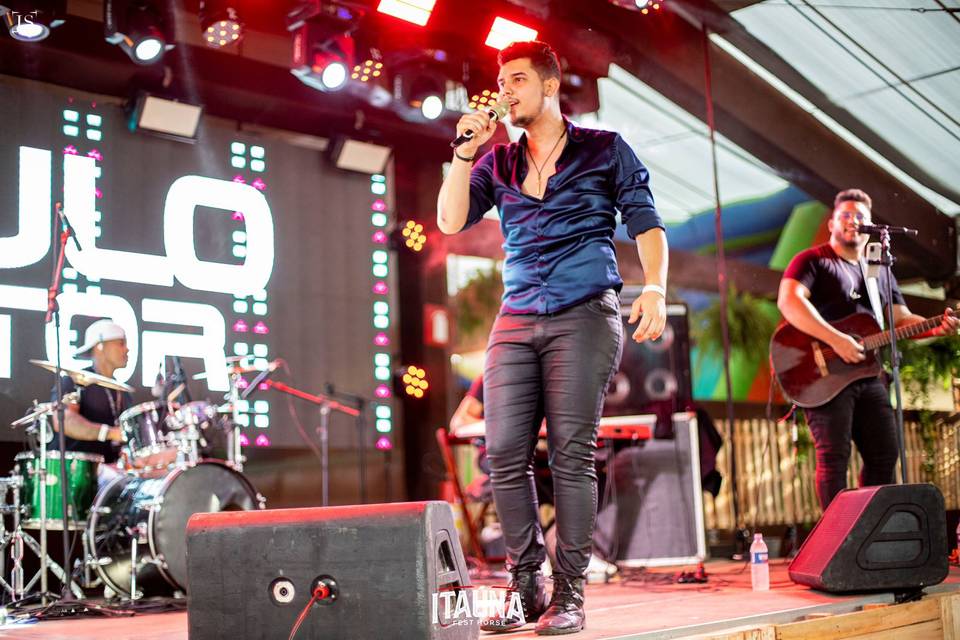 Show Itauna