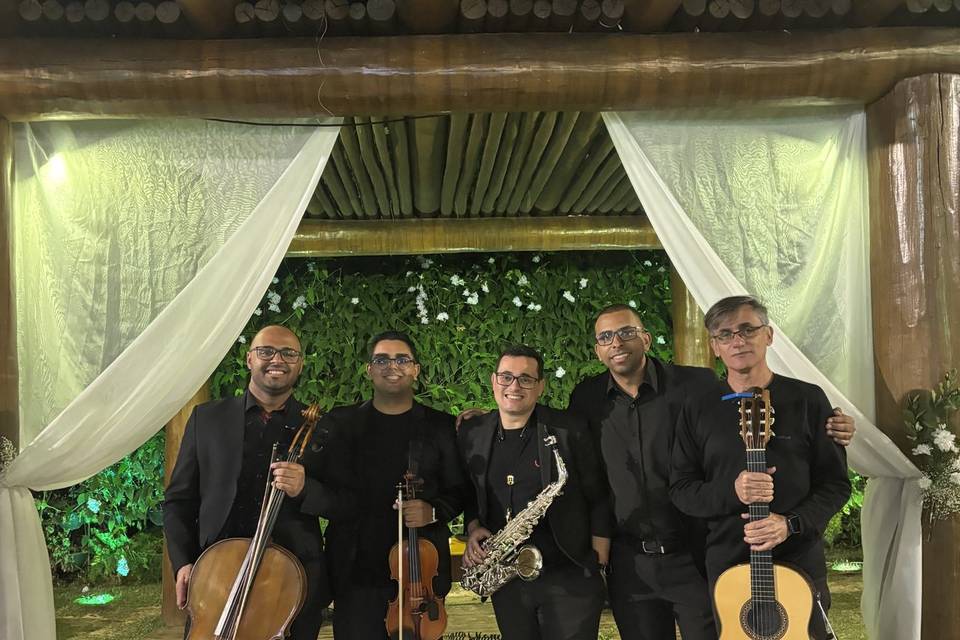 Formação 5 músicos