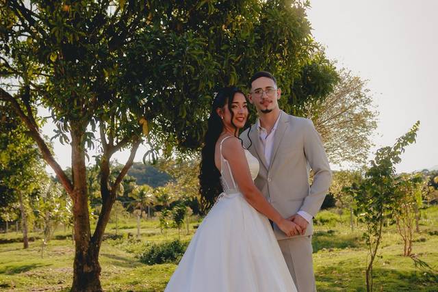 Mikaelli & Eduardo