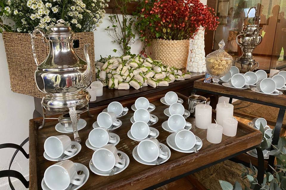 Mesa de chá e Cafe