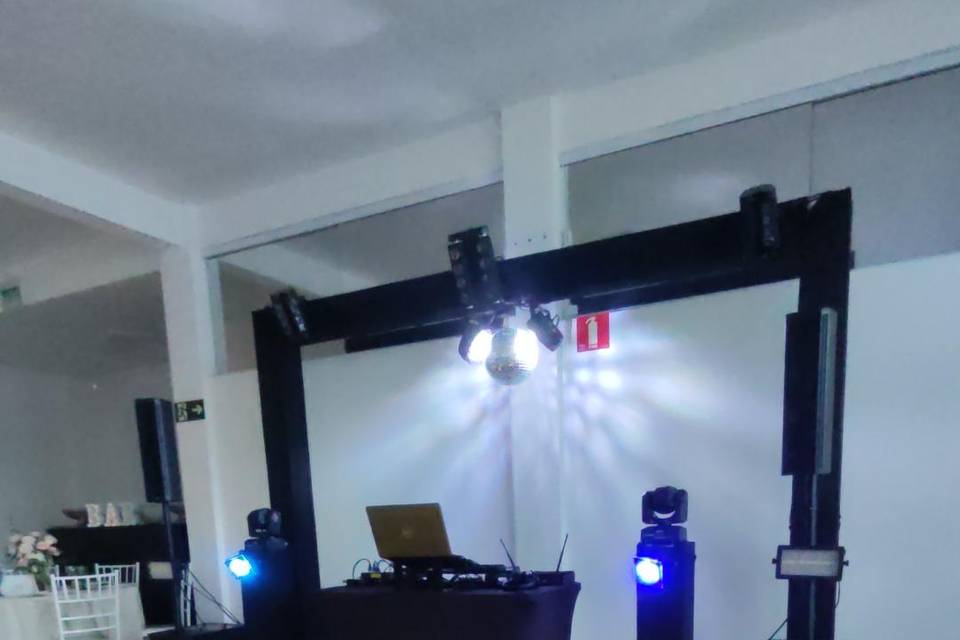Dj Edney