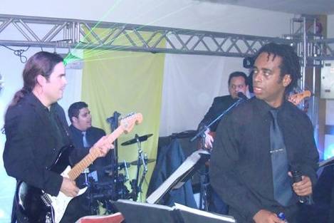 Musicos no palco