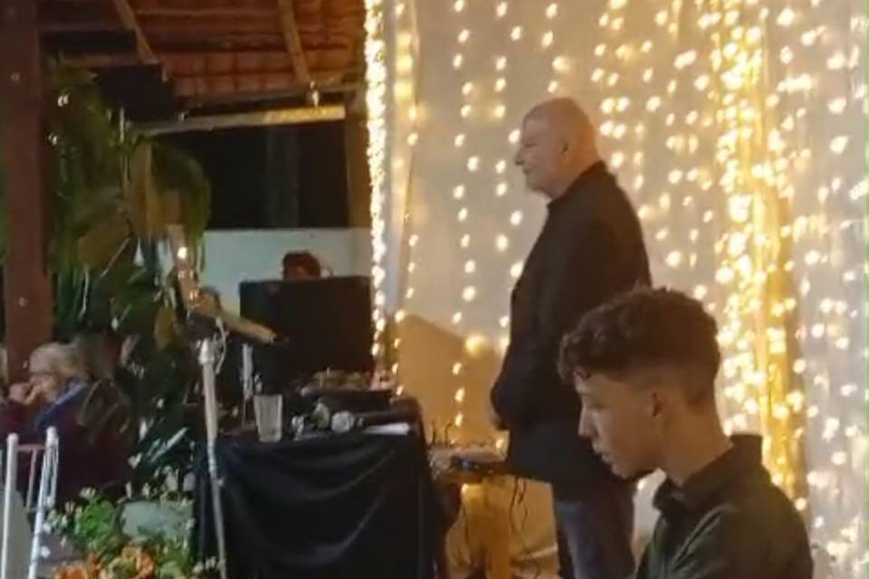 Piano para cerimonias