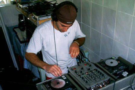 DJ e Equipamento de Som