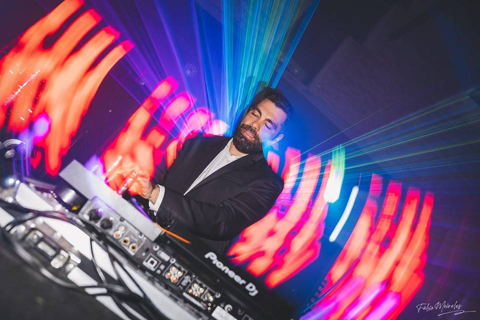 DJ Davi Fernandez