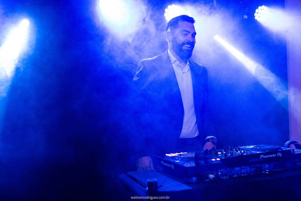 DJ Davi Fernandez