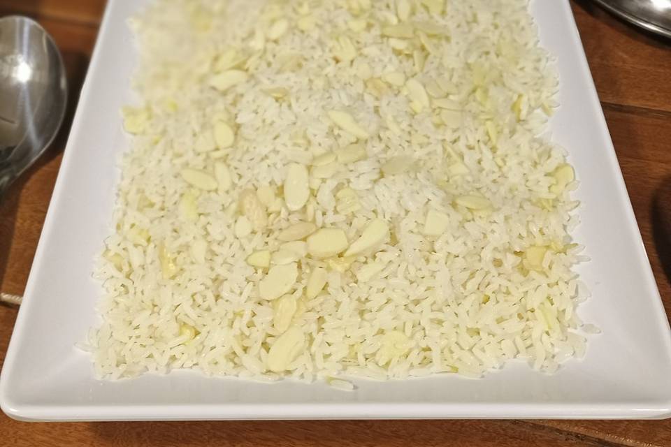 Arroz com amêndoas
