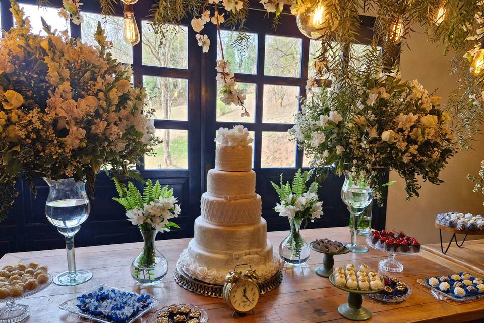 Mesa com doces