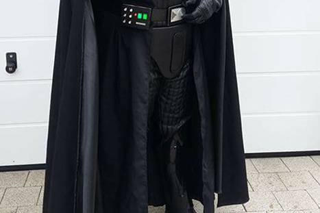Darth Vader aguarda você!