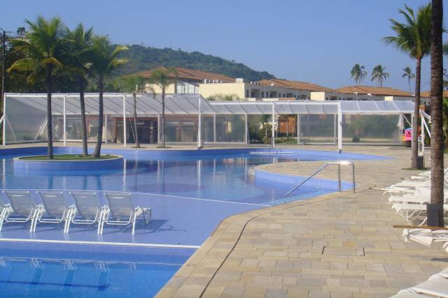 Cobertura cristal vigas branca
