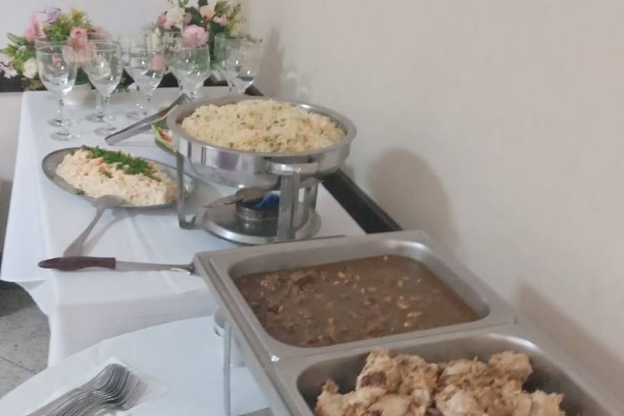 Almoço da Super Nanny