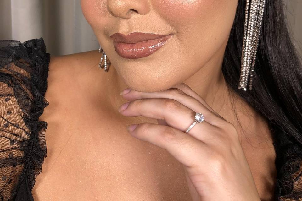 Rosi Souza Makeup