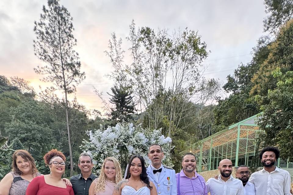 Equipe 8 músicos e noivos