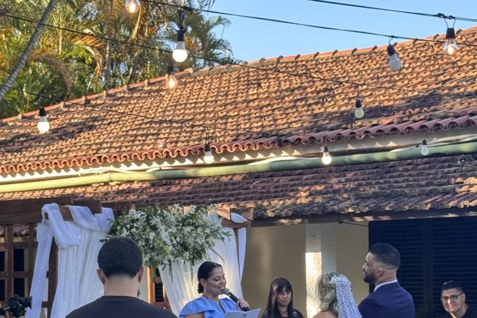 Cerimônia no Maison Gardenn