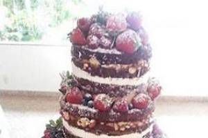 Naked cake