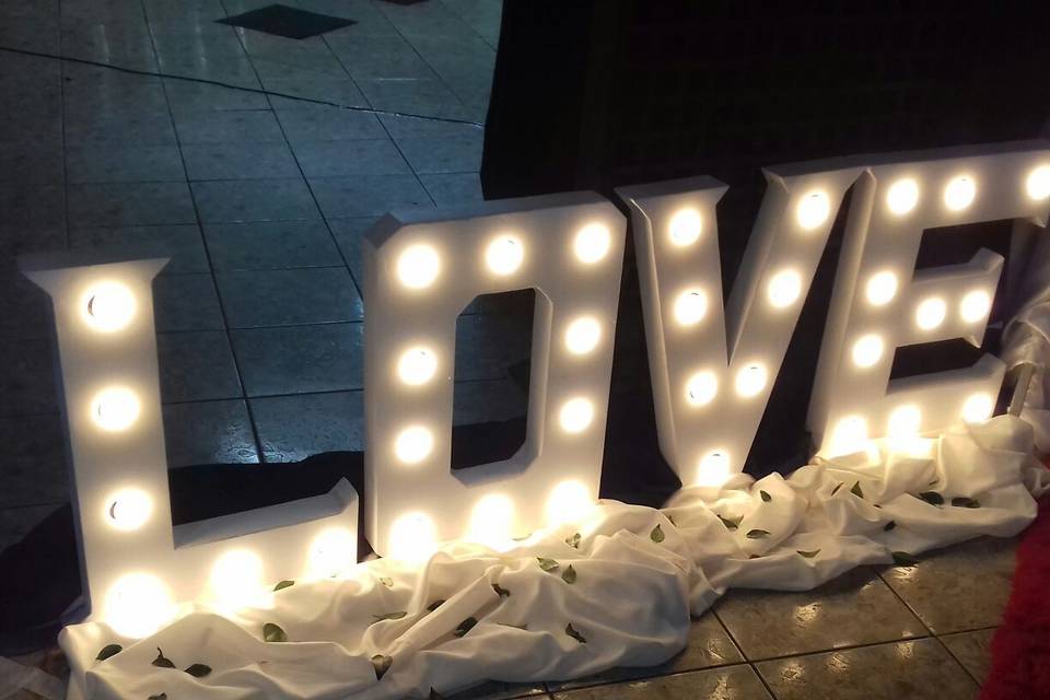 Love Iluminado