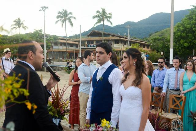 Celebrante Sidney Botelho