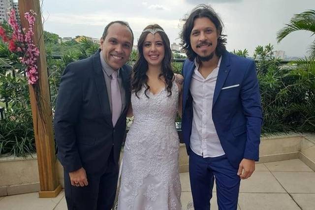 Celebrante Sidney Botelho