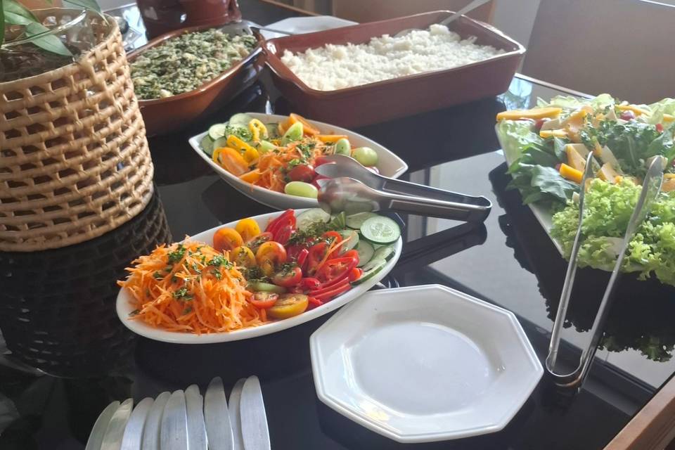 Buffet Lenne Magalhães