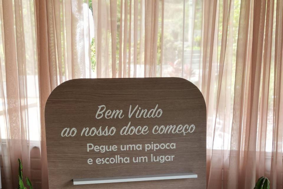 Totem de Pipoca Doce