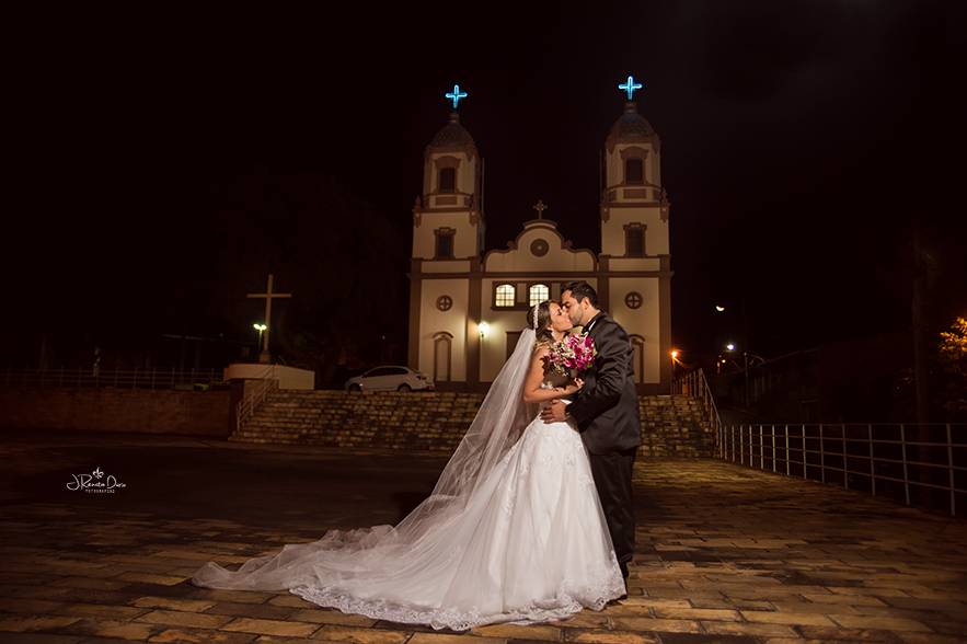 Fotos em frente à Igreja