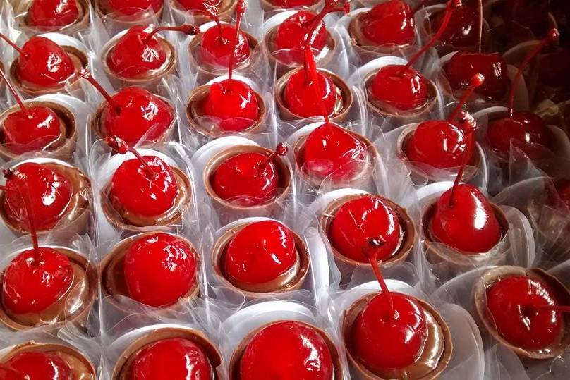 Cerejas.