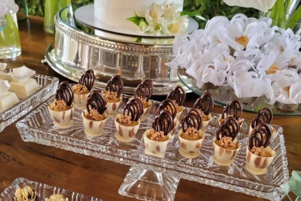 Mini wedding buffet/bolo/doce