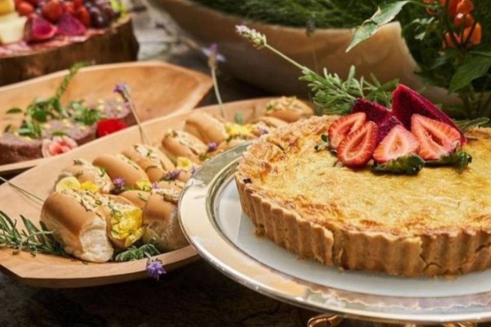 Buffet, grazing Tablet, Food