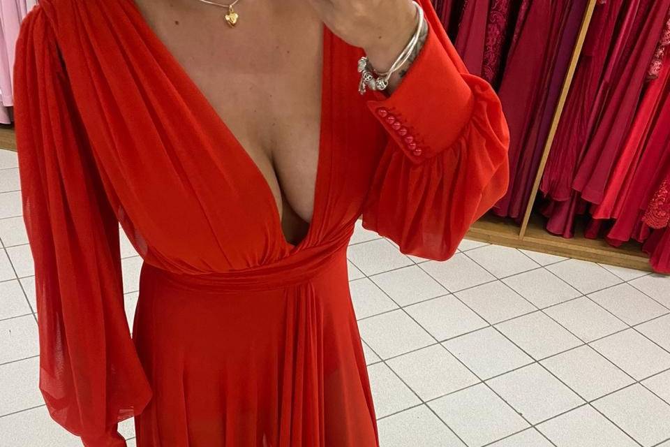 Vestido vermelho hot paint