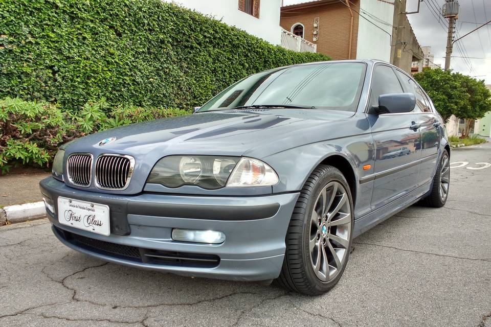 BMW 23