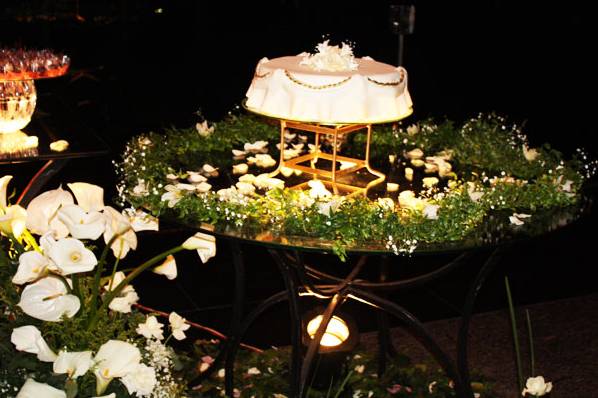 Mesa do bolo e decoração