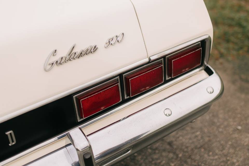 Ford Galaxie 500